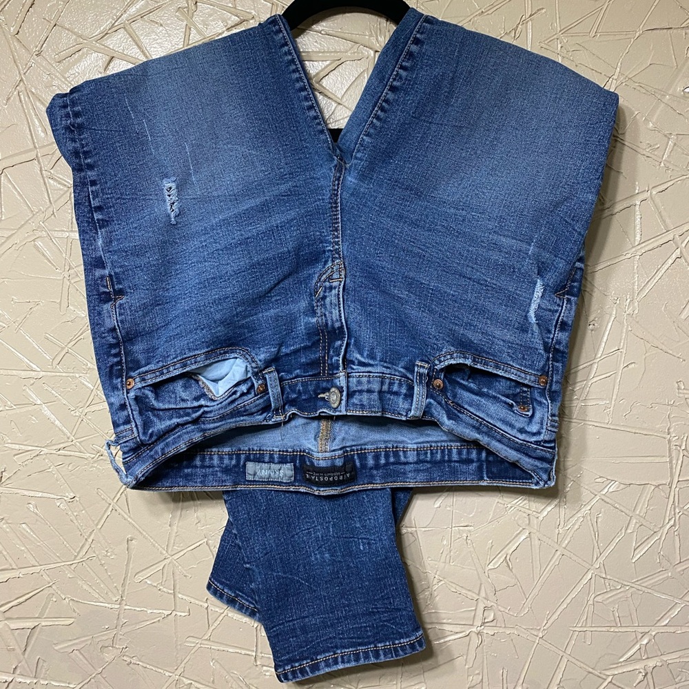 Straight Cut Distressed Denim Jeans
